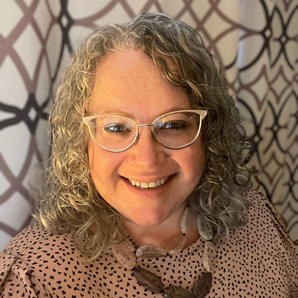 Meet your Posher, Rebecca